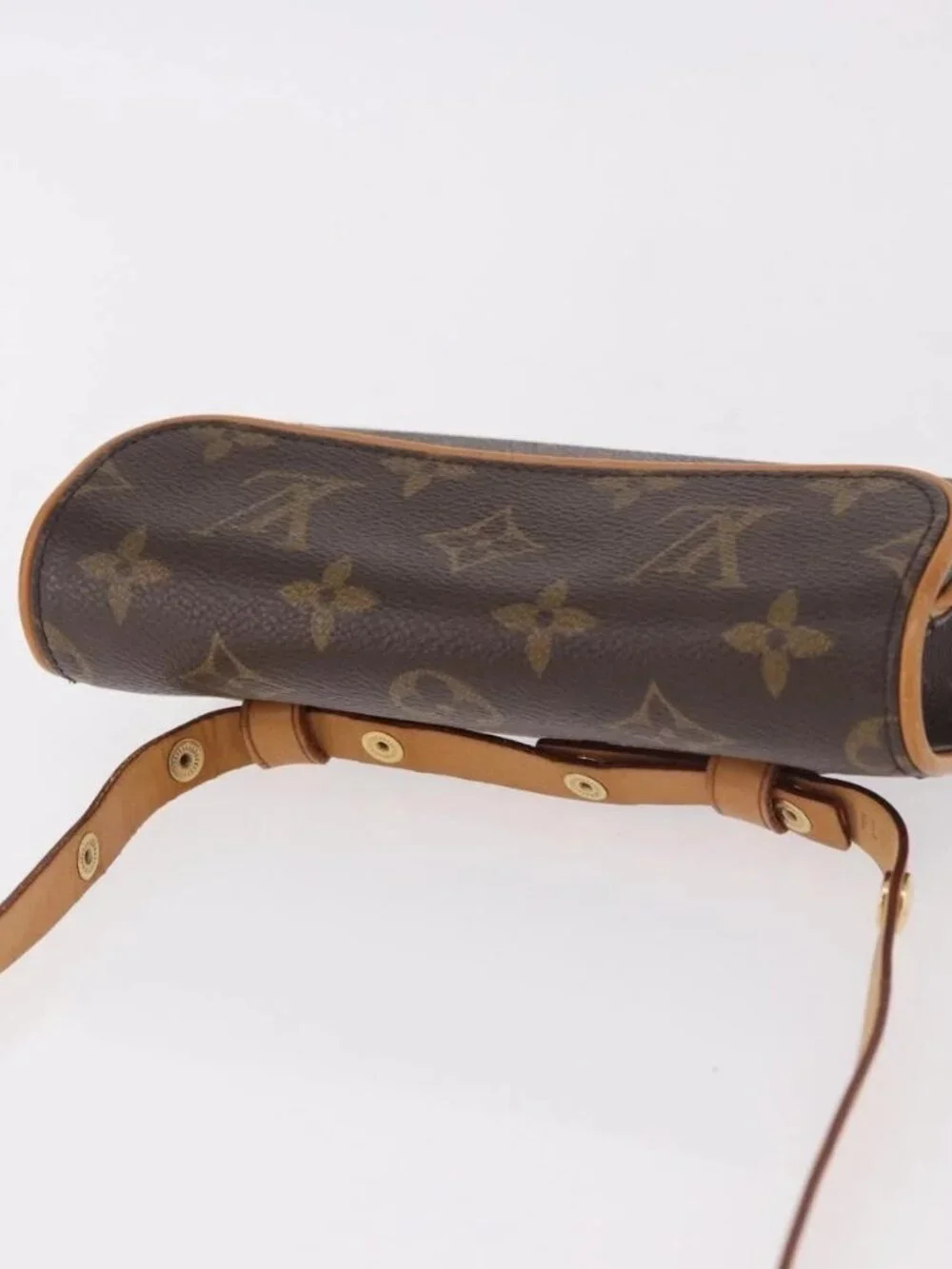 LOUIS VUITTON Monogram Pochette Florentine Waist bag M51855 LV Auth 186107V